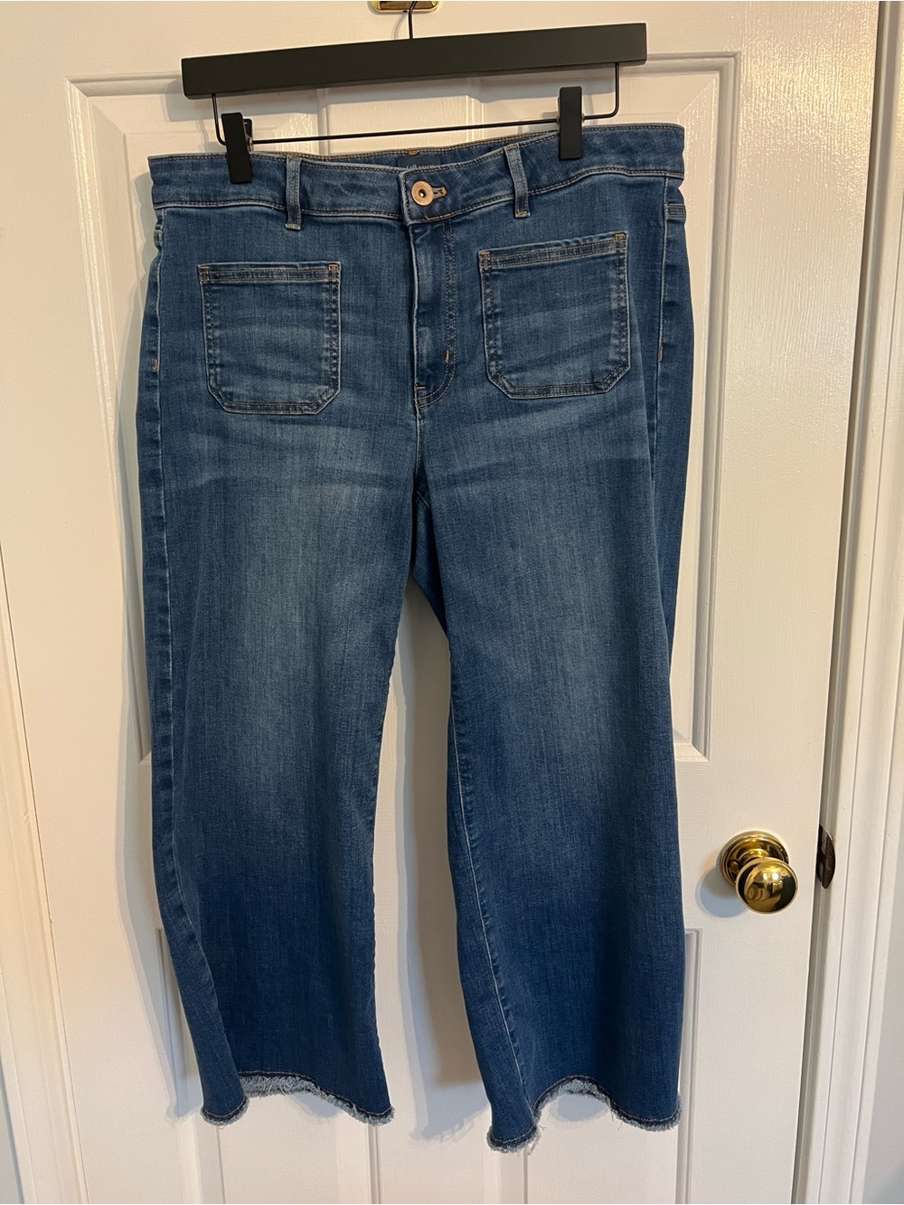 J. Jill Medium Blue Cropped Straight-Leg Jeans